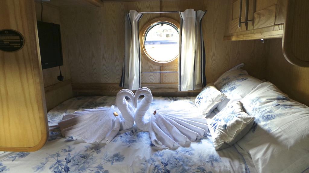 Houseboat Hotels Sheffield Ruang foto